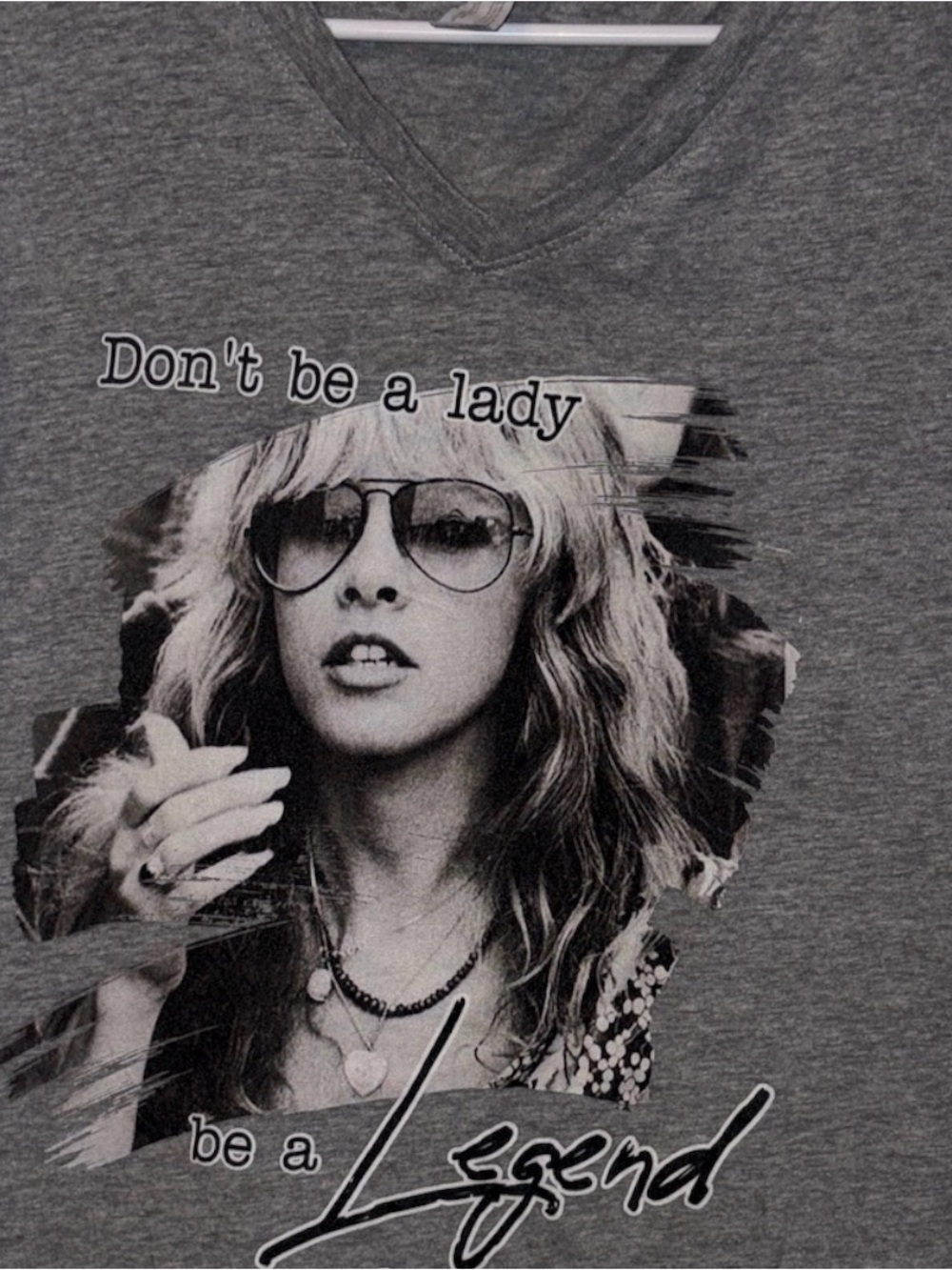 Stevie Nicks "Don't be a lady, be a legend" T-Shirt Size XL Fleetwood Mac - Picture 4 of 4